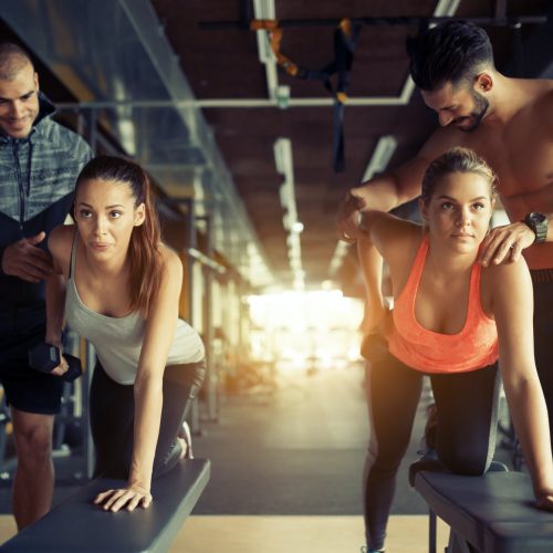 team-workout-in-gym.jpg